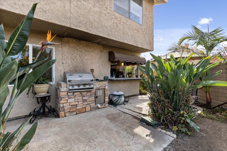 Best real estate agent in Tustin