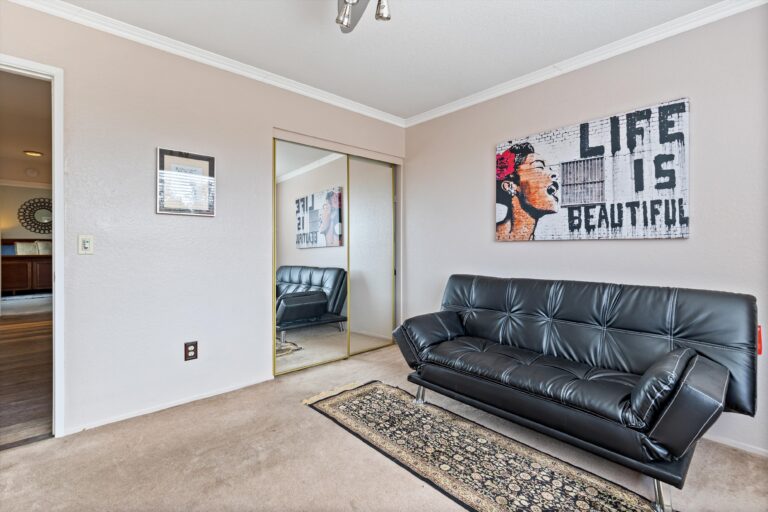 Best real estate agent in Tustin