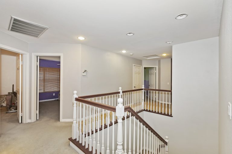 Best real estate agent in Fontana