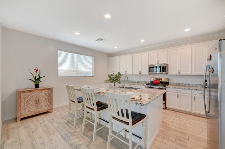 Best real estate agent in Laguna Hills