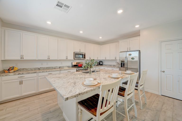 Best real estate agent in Laguna Hills
