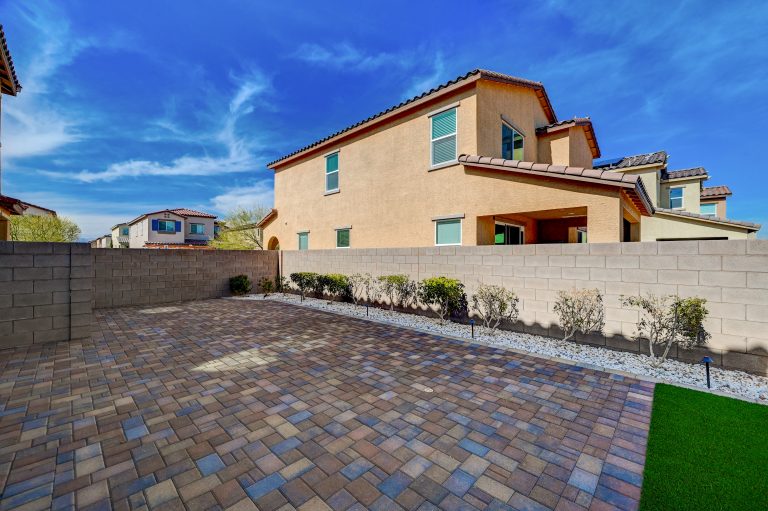 Best real estate agent in Laguna Hills