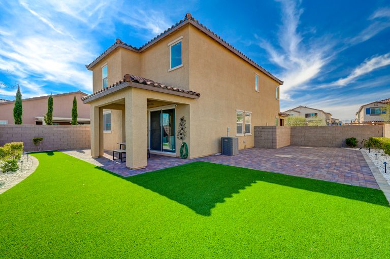 Best real estate agent in Laguna Hills