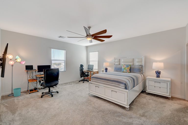 Best real estate agent in Laguna Hills