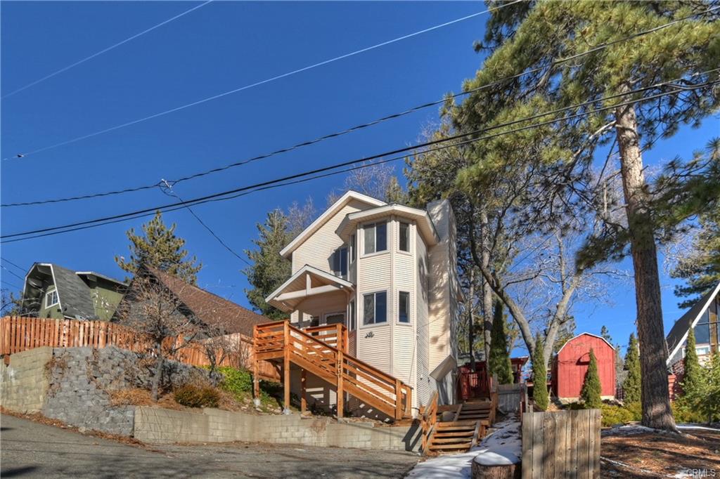 Realtor-Lake-Arrowhead-California