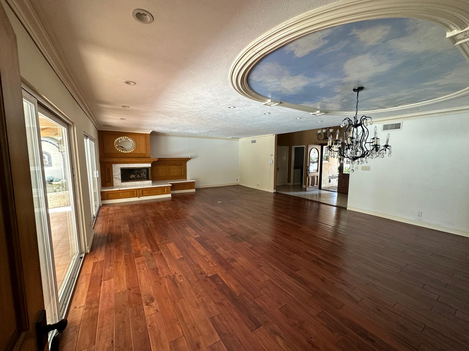 Realtor-Chatsworth-California