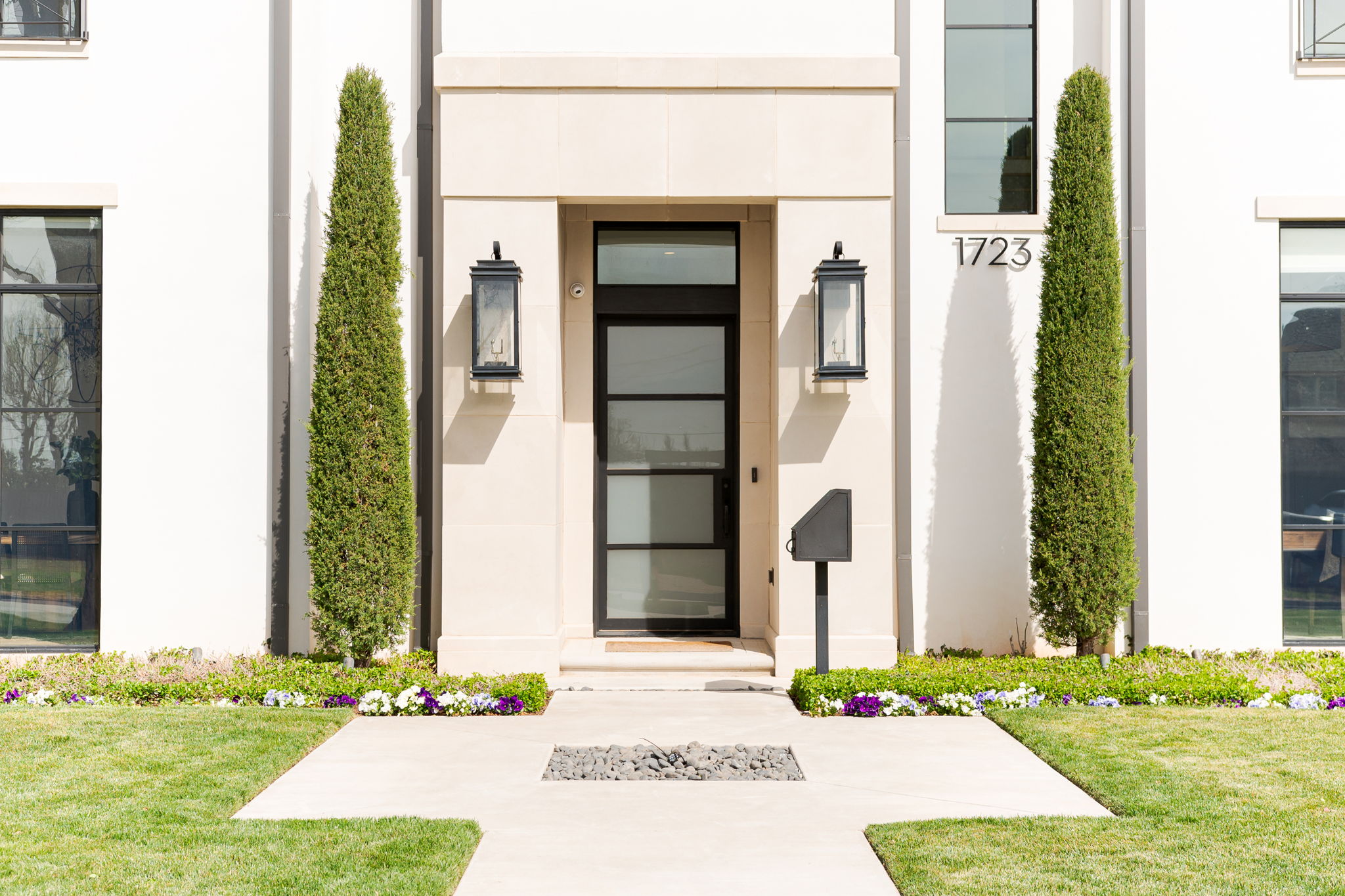 1723-Huntington-Ave-Nichols-Hills-Luxury-Home--5