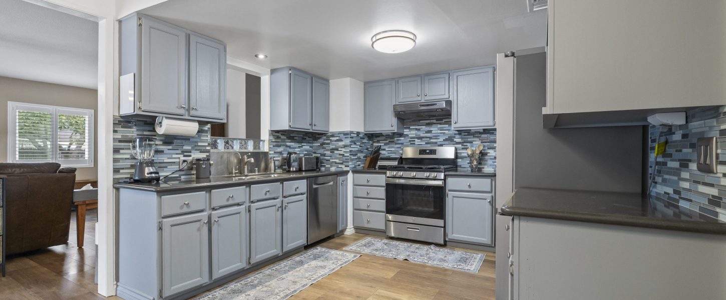 536 South College Ave, Claremont, CA