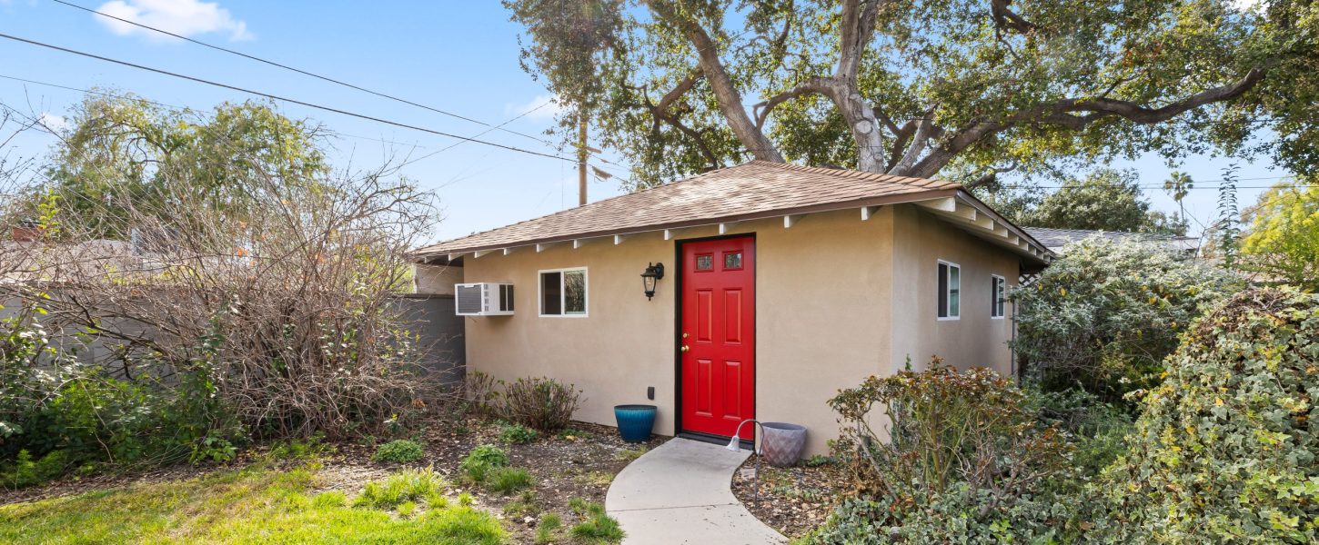 dle-agent-1760618356-65961e0b-Claremont-2