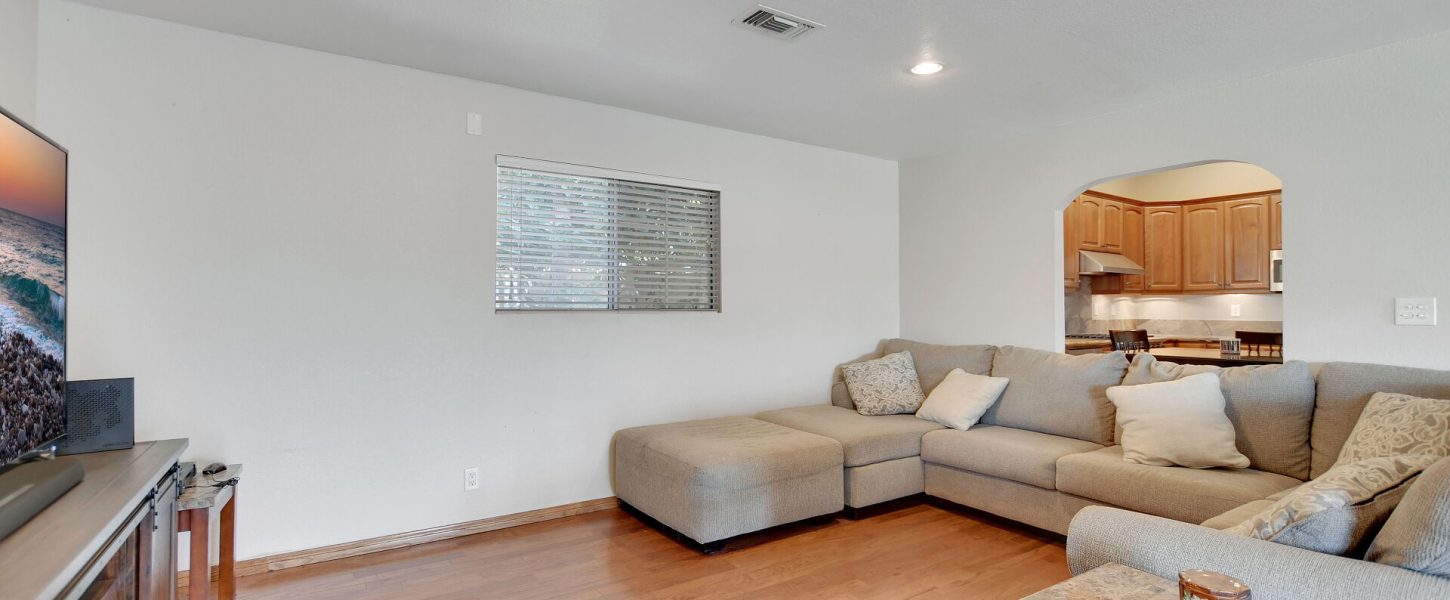dle-agent-1760718426-3509ddef-google-business-profile-seo-for-realtors-29